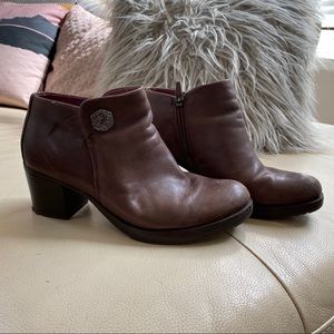 Dansko ankle boot